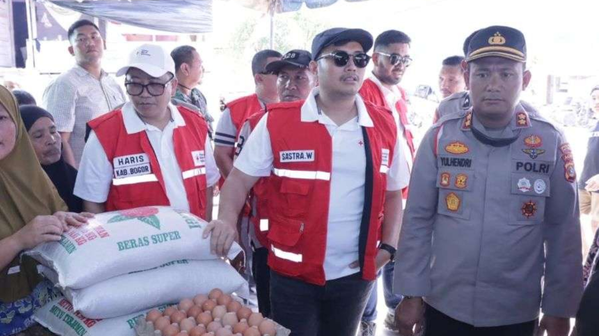 Penyaluran bantuan dari Kabupaten Bogor untuk korban bencana di Aceh.&nbsp;