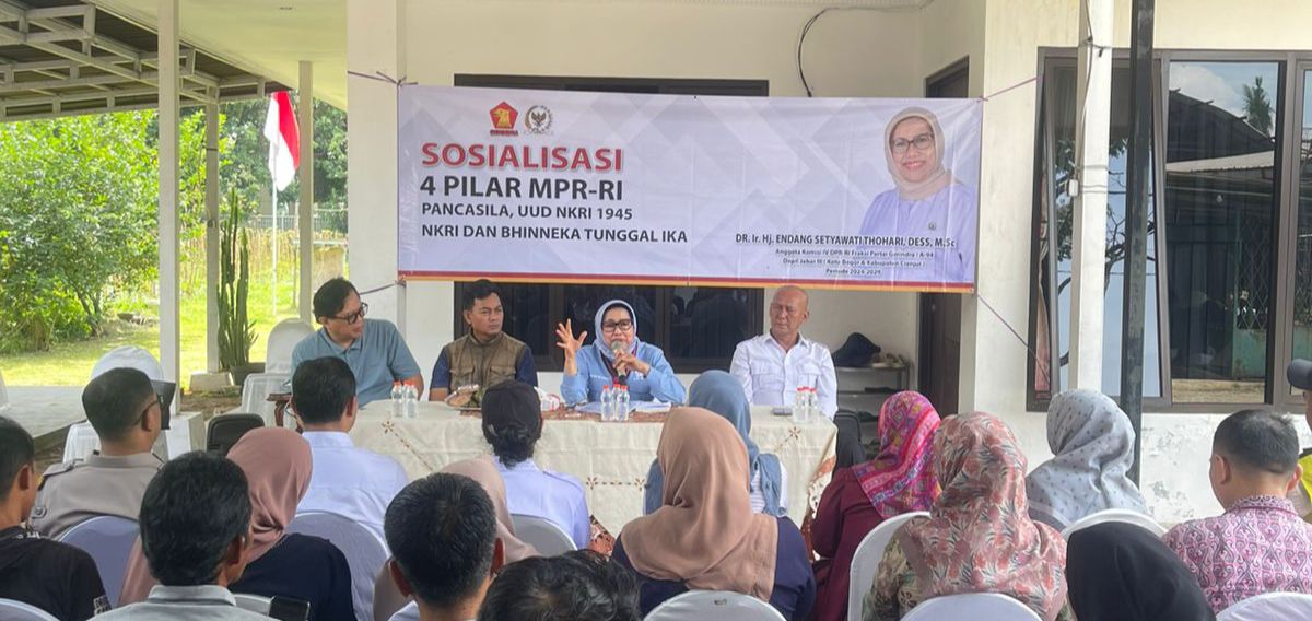 Anggota DPR RI Endang Thohari saat melakukn sosialisasi empat pilar kebangsaan di Kota Bogor.