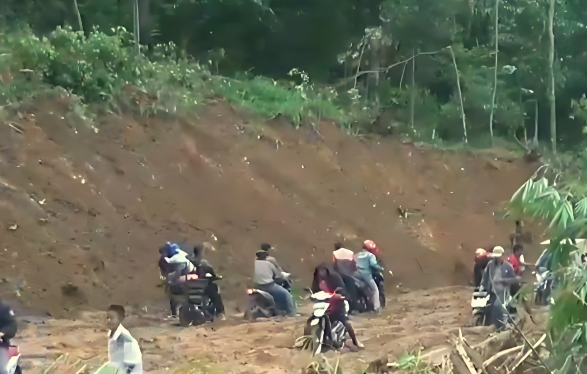 Salah satu peristiwa bencana longsor di Kabupaten Bogor.