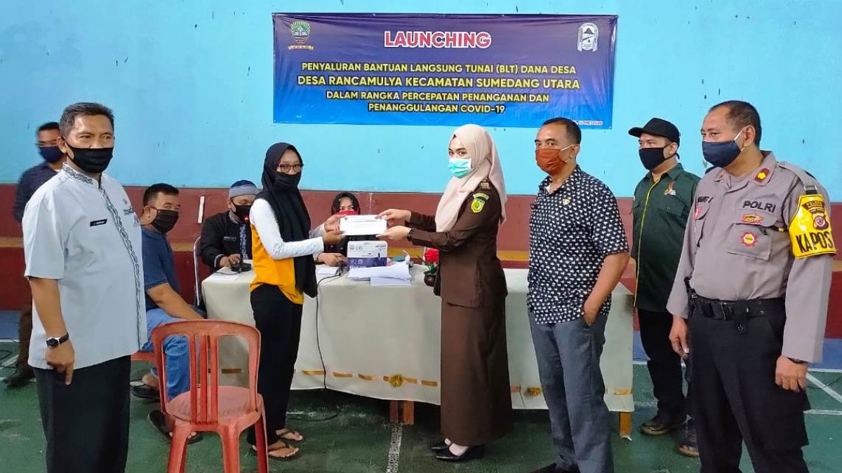 Ilustrasi penyaluran bansos KPM PKH BPNT.