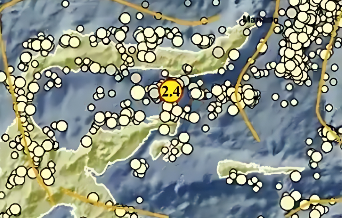 Gempa berkekuaran Magnitudo 2,4 menggetarkan kawasan Tenggara Bone Bolango Gorontalo.