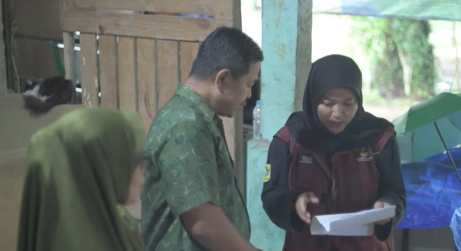 Ilustrasi proses verifikasi untuk mendapatkan KPM yang berhak menerima bansos PKH BPNT tahun 2026
