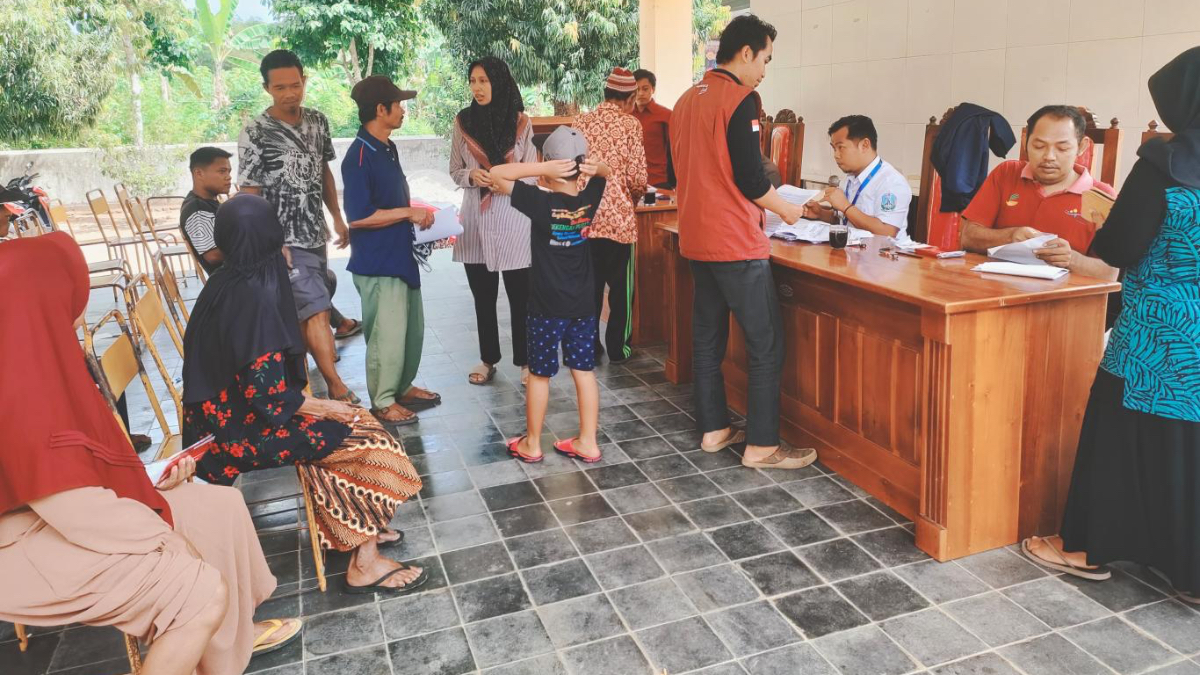 Ilustrasi. Penyaluran bansos PKH BPNT.