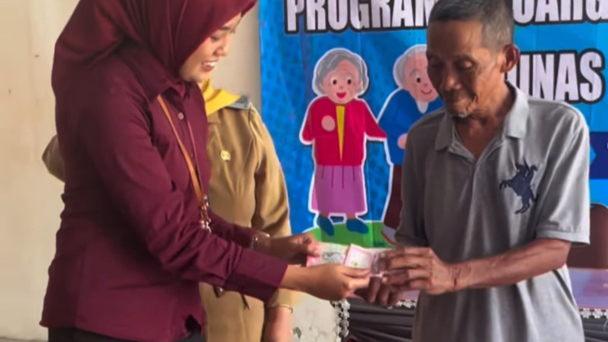 Ilustrasi KPM bansos PKH BPNT.