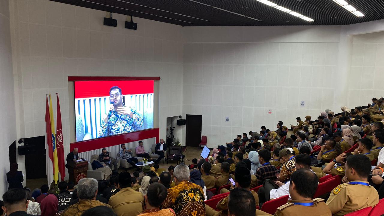 Seminar Nasional Integrasi Data Tunggal Sosial dan Ekonomi Nasional (DTSEN) dengan Data Desa Presisi di Kota Bogor, Senin 22 Desember 2025.