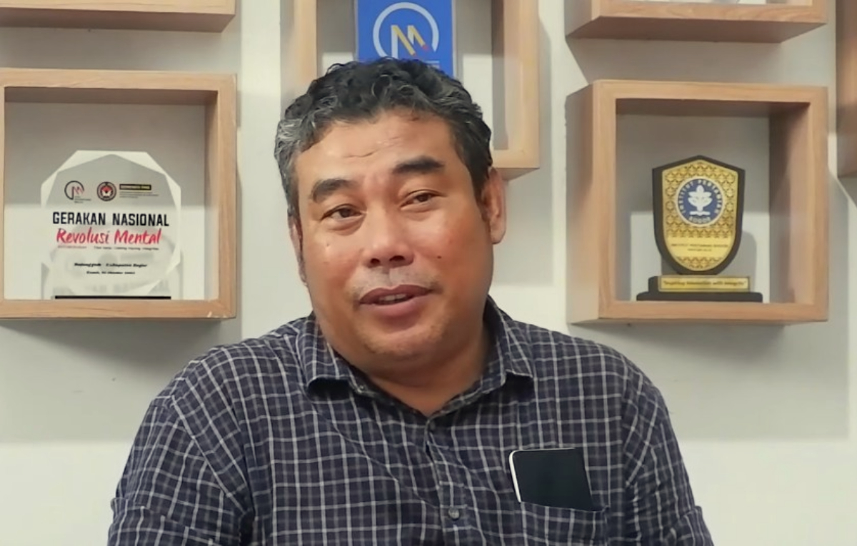 Founder Vinus, Yusfitriadi.