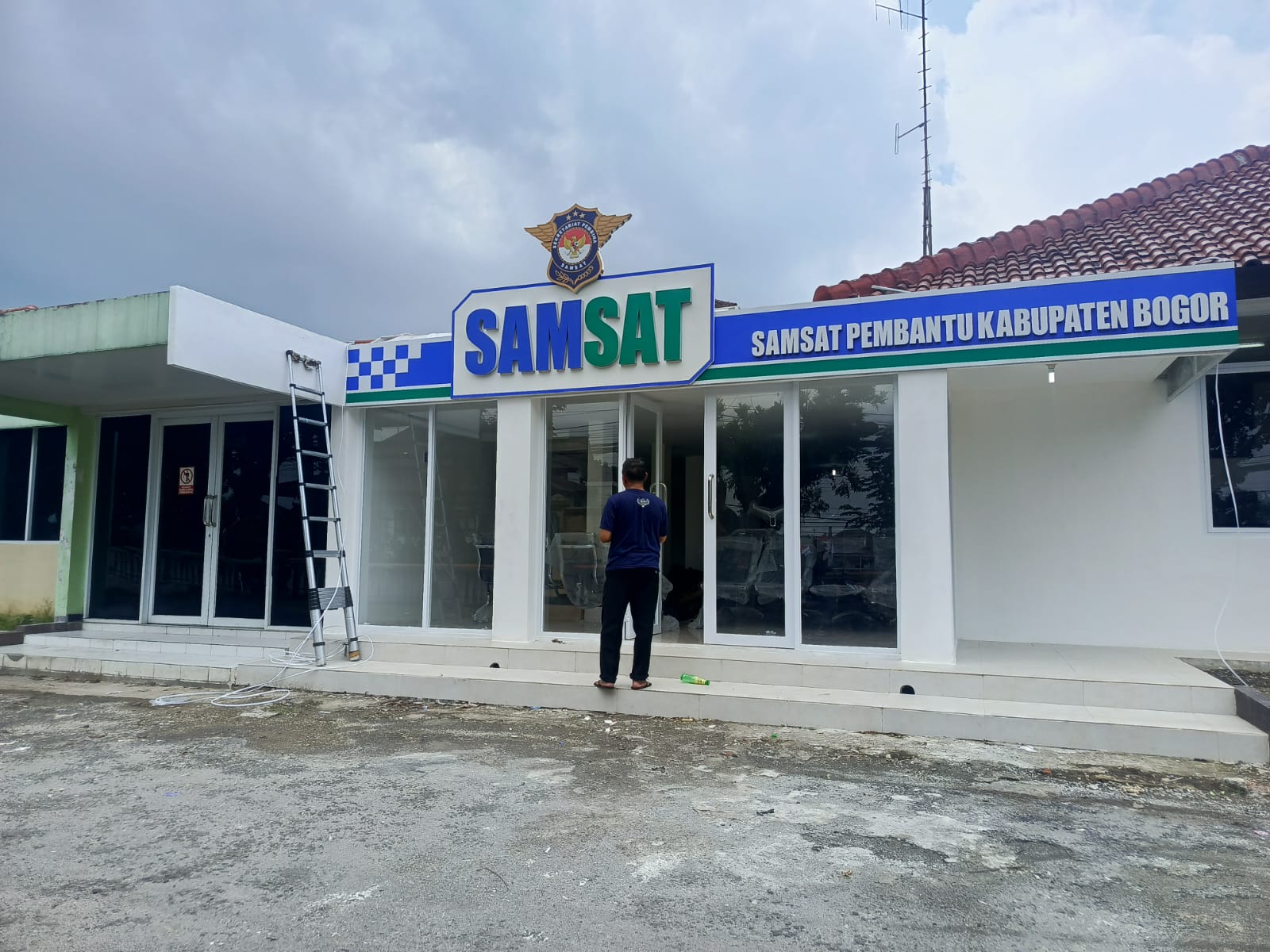 Eks Kantor Kecamatan Leuwiliang, Kabupaten Bogor, bakal menjadi tempat pelayanan Samsat dan pajak.
