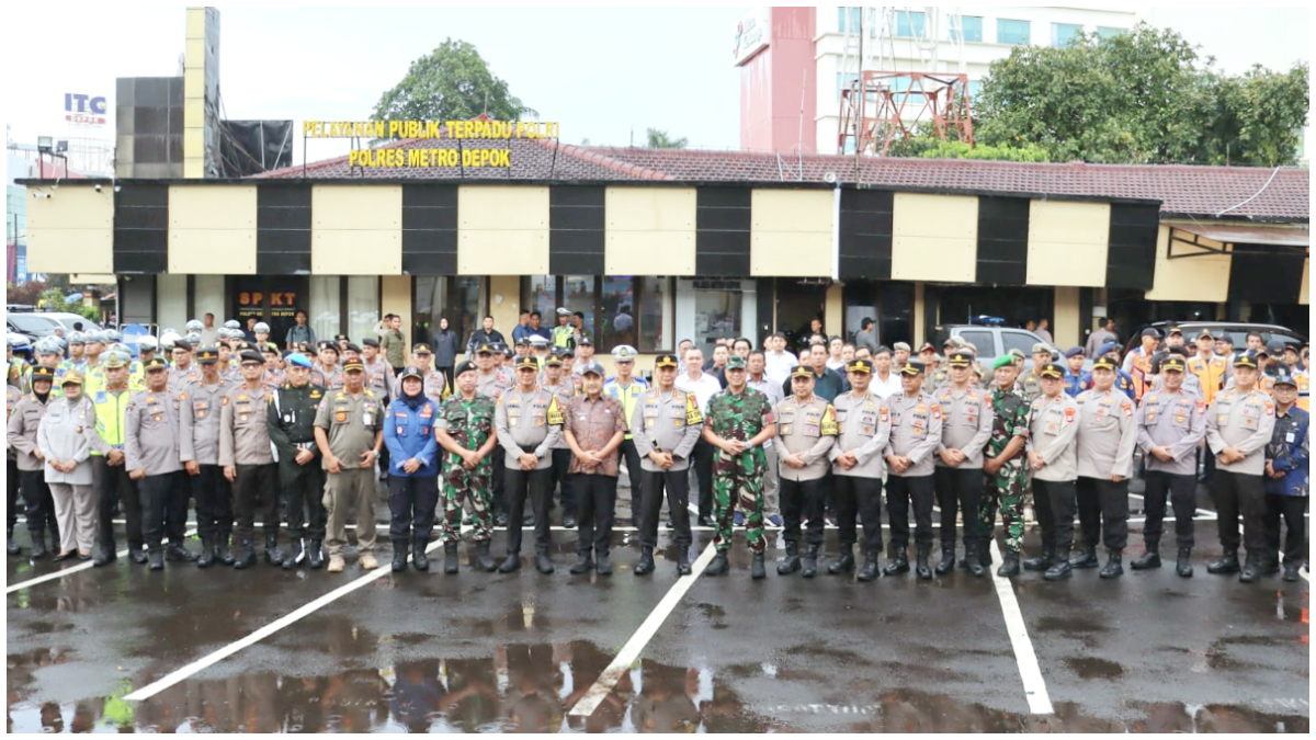 Apel gabungan Operasi Lilin Jaya 2025 beberapa waktu lalu. Petugas akan menyisir gereja di Kota Depok.