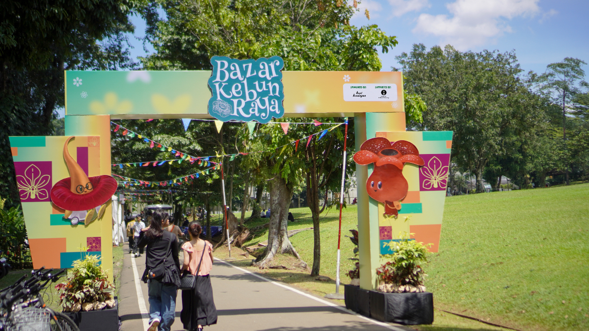 Bazar Kebun Raya Bogor di libur Natal dan tahun baru.