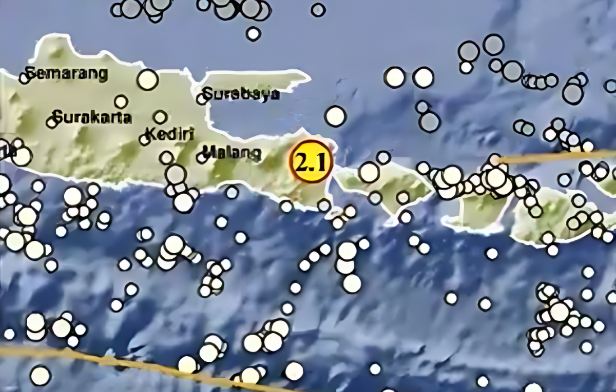 Gempa menggetarkan kawsasan tenggara Kabupaten Bondowoso, Jawa Timur, pada Sabtu pagi, 27 Desember 2025.