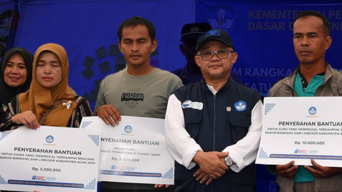 Kemendikdasmen salurkan bantuan guru dan tenaga pendidik korban bencana alam di Aceh dan Sumatera.