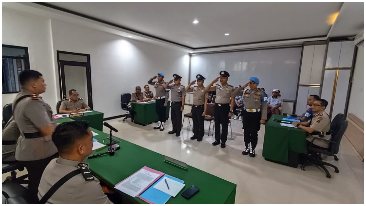 Sidang Disiplin Polres Bogor terhadap tiga personel Polsek Parungpanjang pada Sabtu 27 Desember 2025.