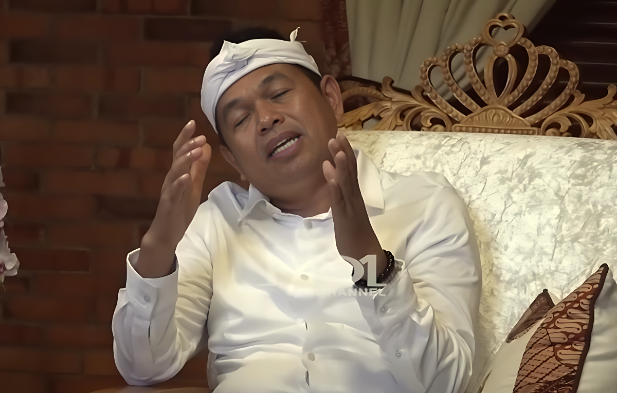 Gubernur Jawa Barat, Dedi Mulyadi menjelaskan terkait beban UMSK kepada dirinya.