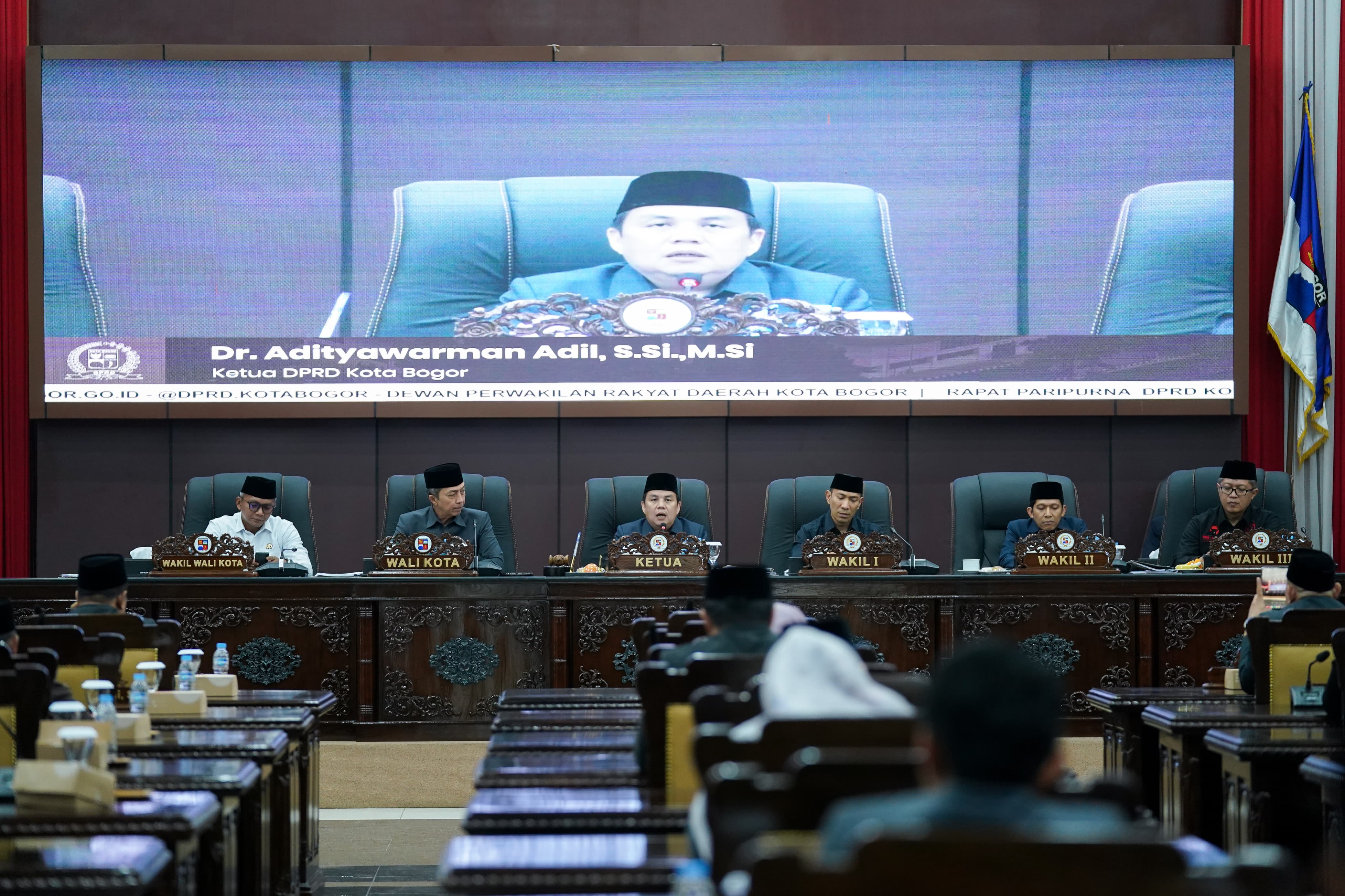 Rapat paripurna penutupan masa sidang kesatu tahun sidang 2025 yang digelar di Gedung DPRD Kota Bogor.