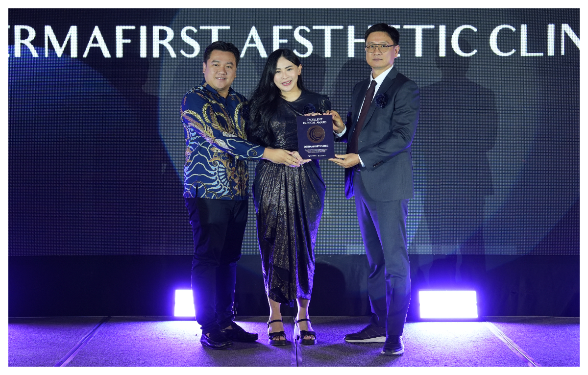 Dermafirst Aesthetic Clinic Raih Penghargaan Excellent Clinical Award dari Haju Medical dan Classys Korea Selatan.