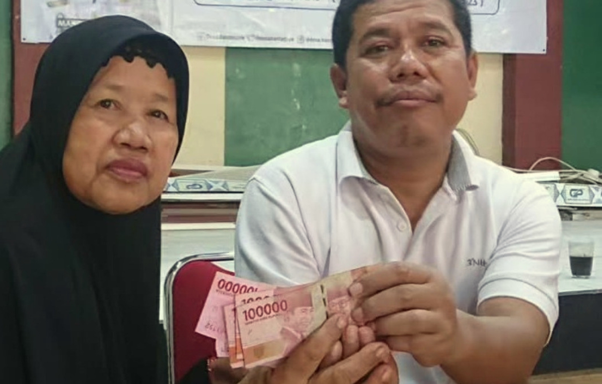 ILUSTRASI: penyaluran bansos BLT Rp900 Ribu.