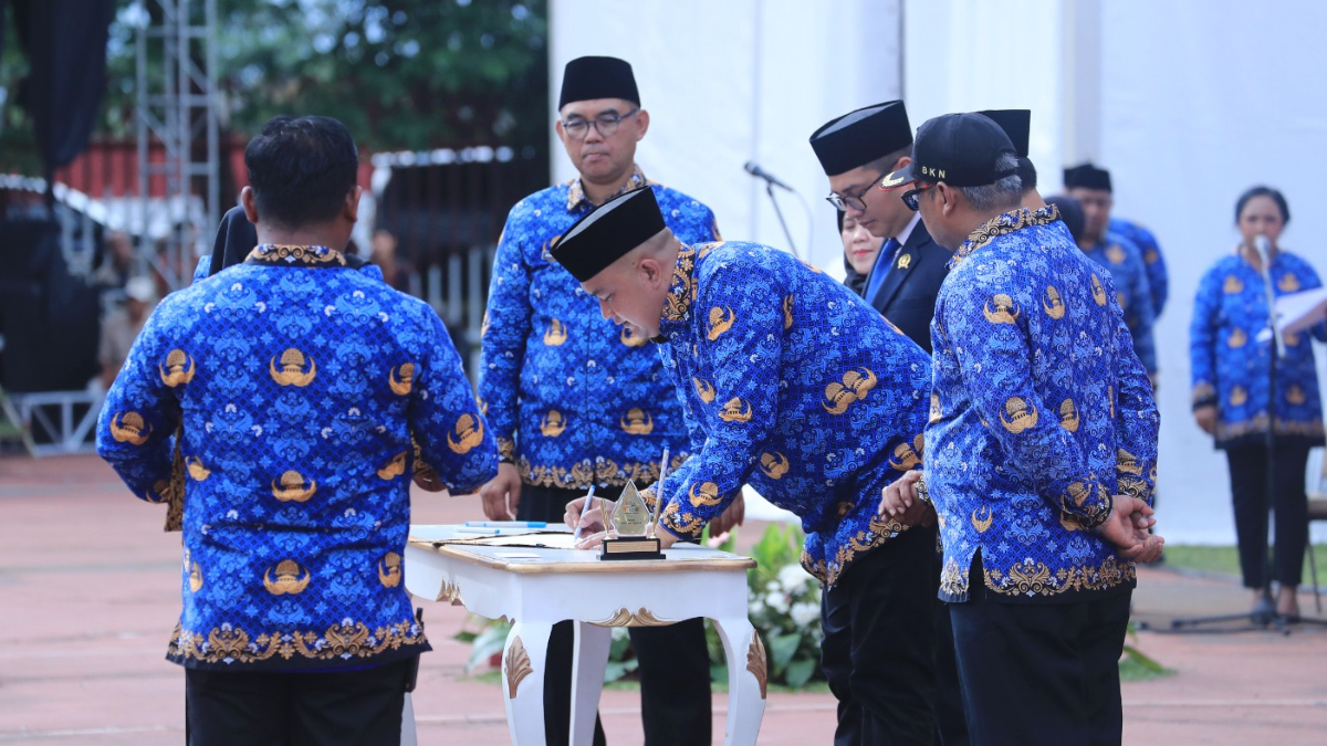 Ilustrasi: Pegawai Pemerintah Dengan Perjanjian Kerja (PPPK) saat pelantikan di Cibinong, Kabupaten Bogor, beberapa waktu lalu.
