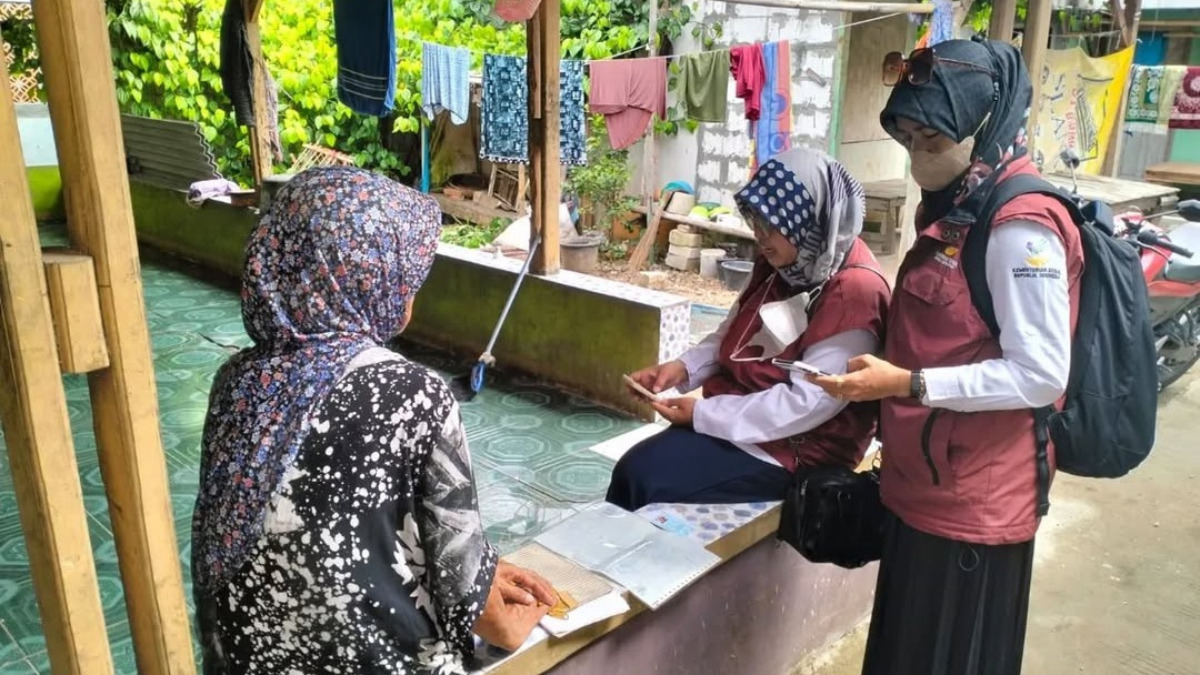 Ilustrasi survei kelayakan penerima bantuan sosial atau bansos