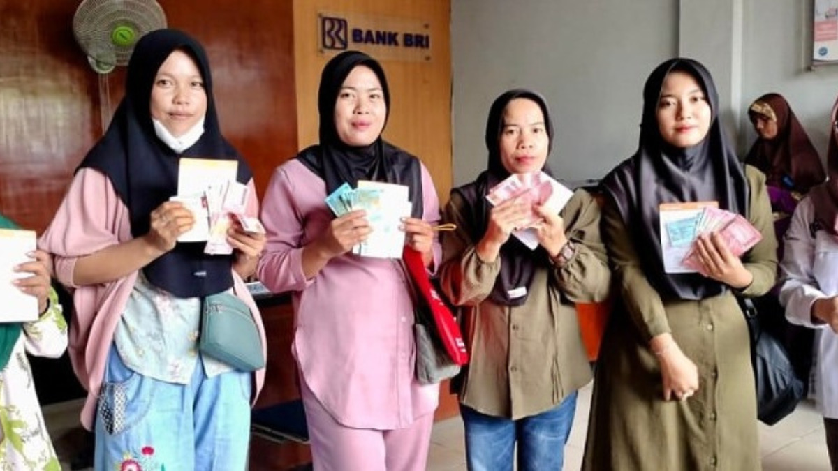 Ilustrasi pencairan bansos Rp400 Ribu