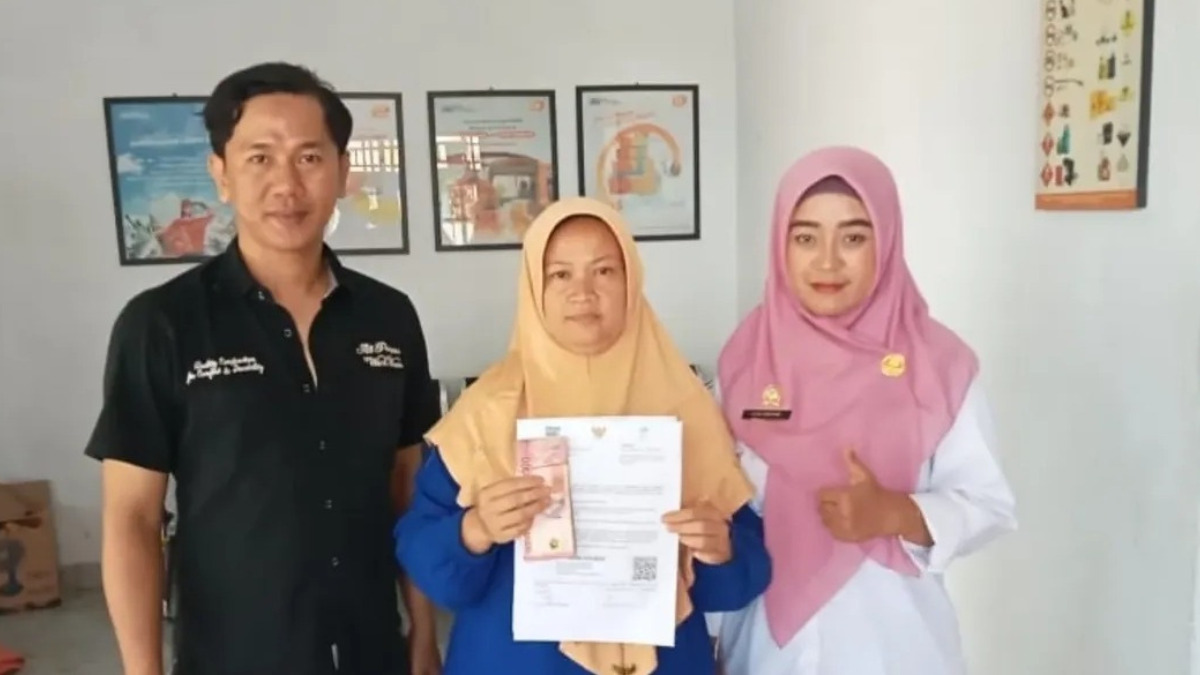 Ilustrasi pengambilan dana bantuan modal Rp5 juta