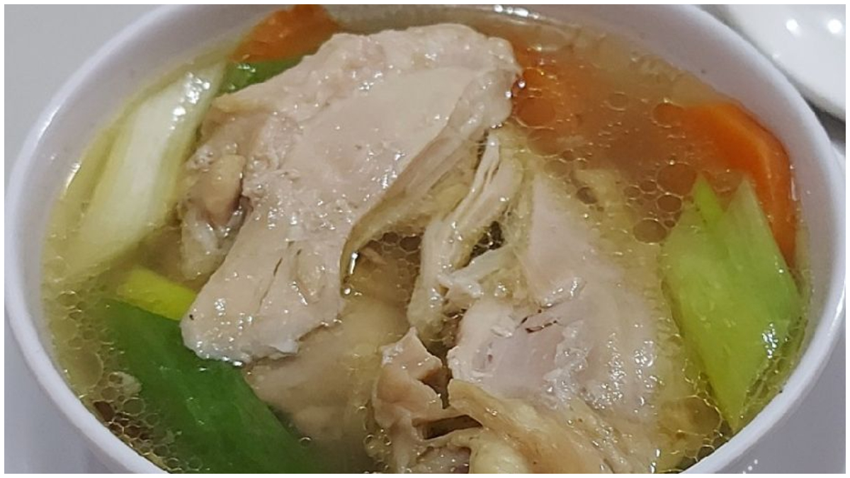 Ilustrasi Sup Ayam Jahe