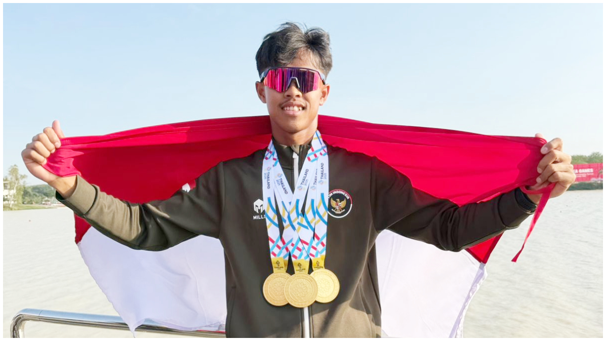 Atlet dayung asal Kota Bogor Ikballana Ikhsan meraih tiga emas di SEA Games Thailand 2025.