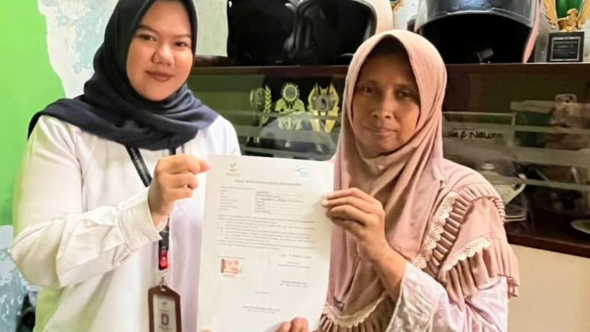 Ilustrasi pendamping sosial melakukan graduasi terhadap KPM yang sudah lima tahun menerima bansos.