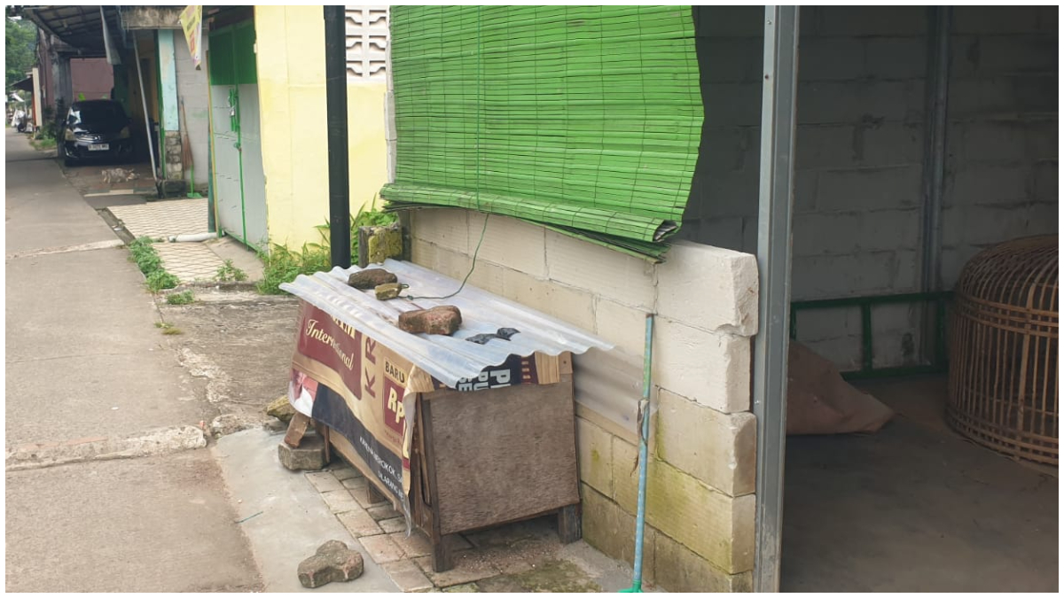 TKP maling ayam di Cilangkap Tapos Kota Depok.