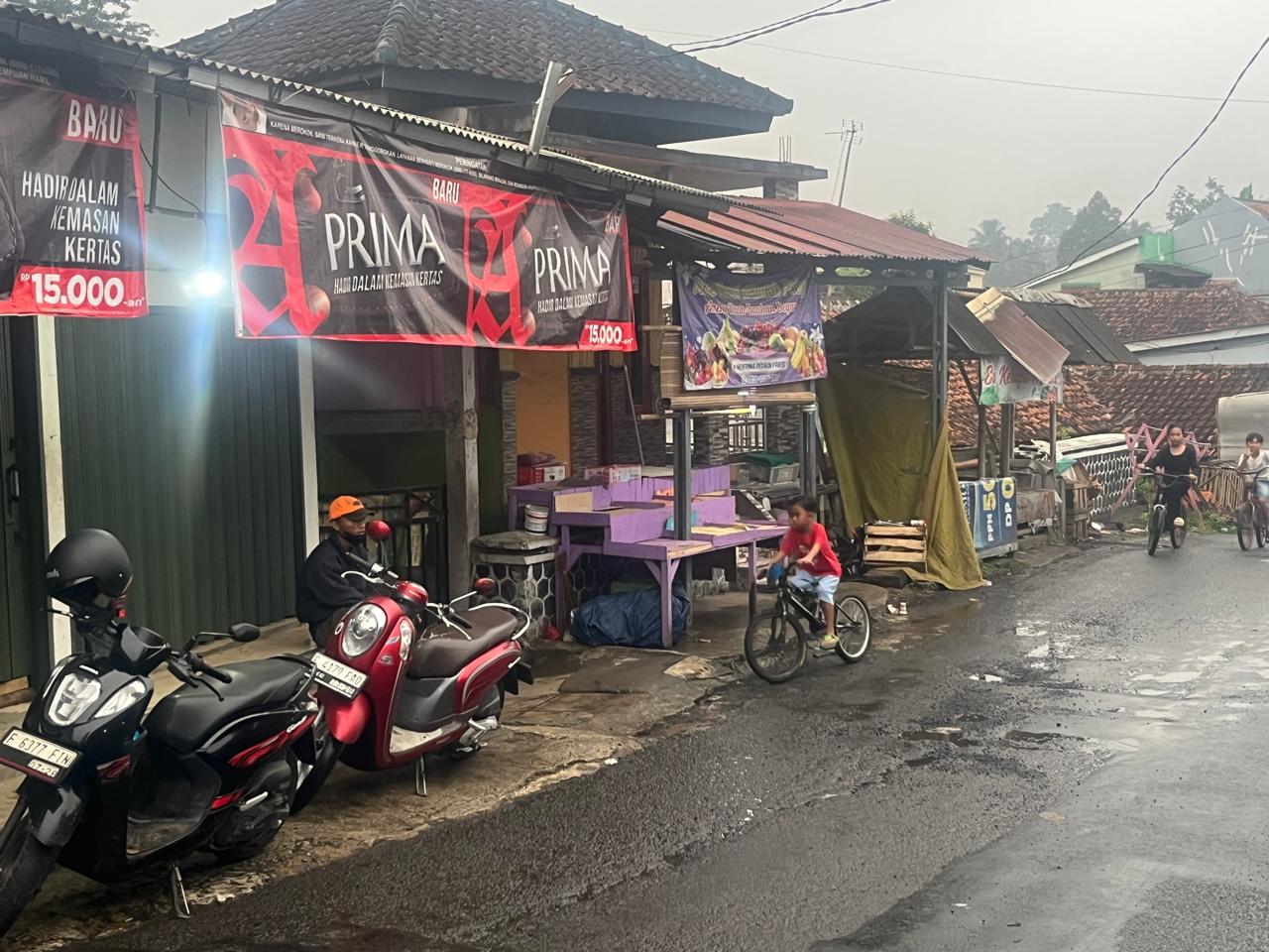 Lokasi kejadian pembacokan pasangan suami istri di Kampung Pasar Kamis, Desa Gunung Picung, Kecamatan Pamijahan, Kabupaten Bogor.