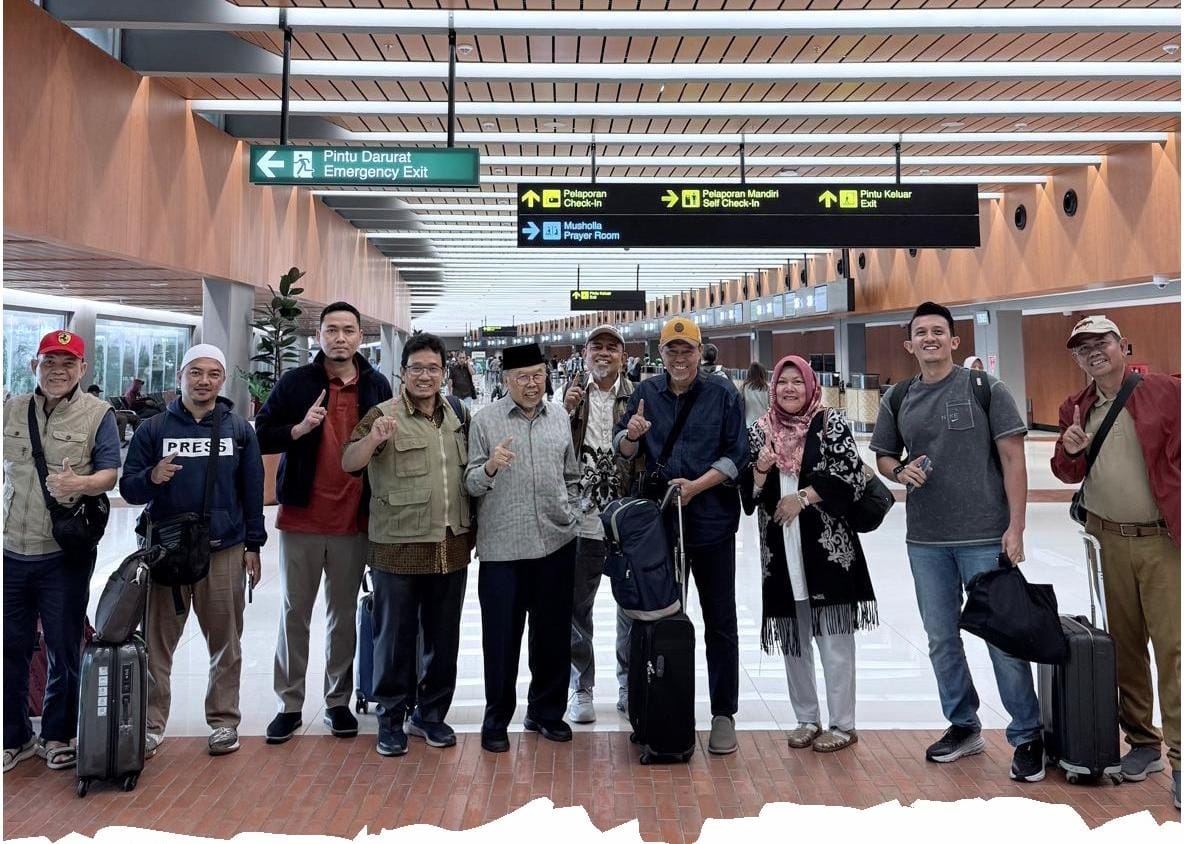 Ketua Senat dan Wakil Rektor UIKA Bogor, memimpin langsung misi kemanusiaan.