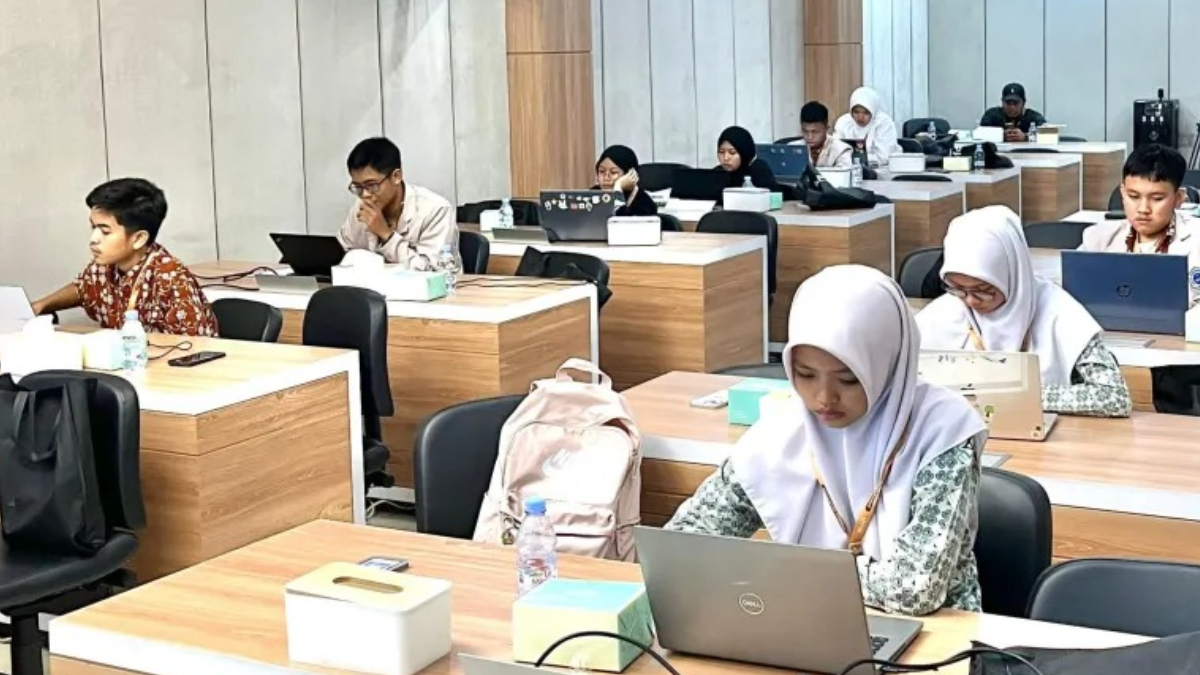Tampak peserta Gen Halal Championship 2025 saat mengikuti tahapan seleksi penjurian sebelum masuk puncak grand final di Camp Hulu Cai, Ciawi, Sabtu, 10 Januari 2026 malam ini.&nbsp;