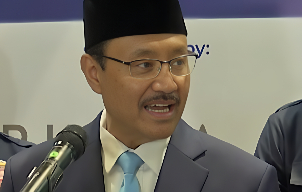 BANSOS: Menteri Sosial RI, Saifullah Yusuf saat memberikan penjelasan kepada wartawan.