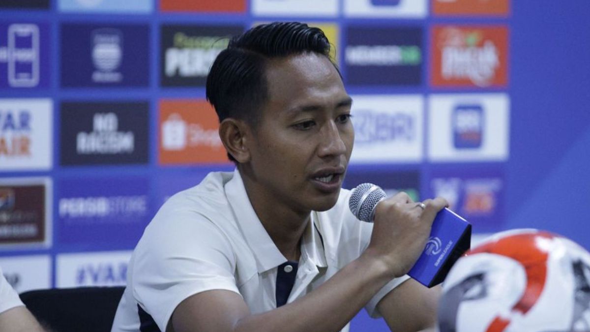 Beckham Putra saat konferensi pers setelah pertandingan Persib Bandung melawan Persija Jakarta