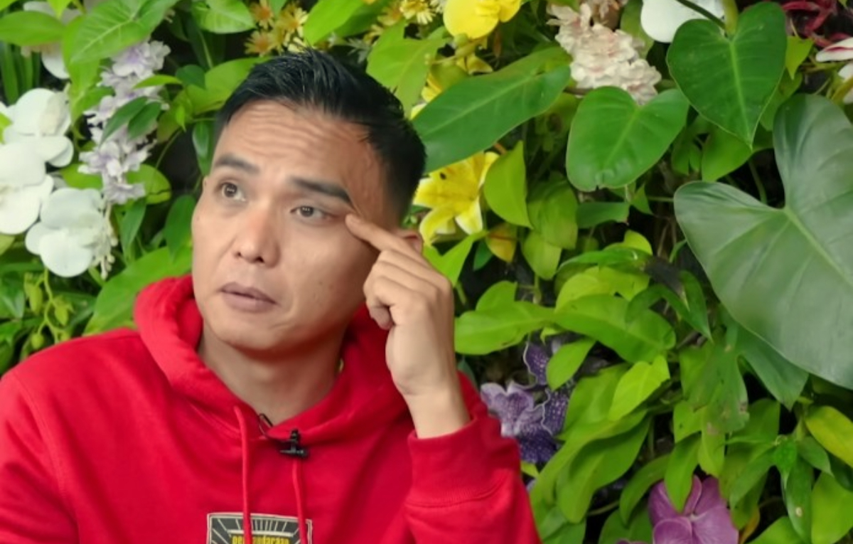 Hard Gumay menjelaskan ciri-ciri orang yang diramalnya.