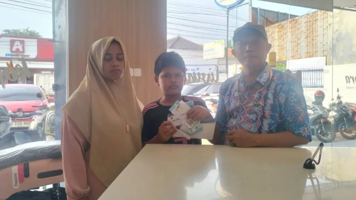Ilustrasi pencairan dana Program Indonesia Pintar (PIP)