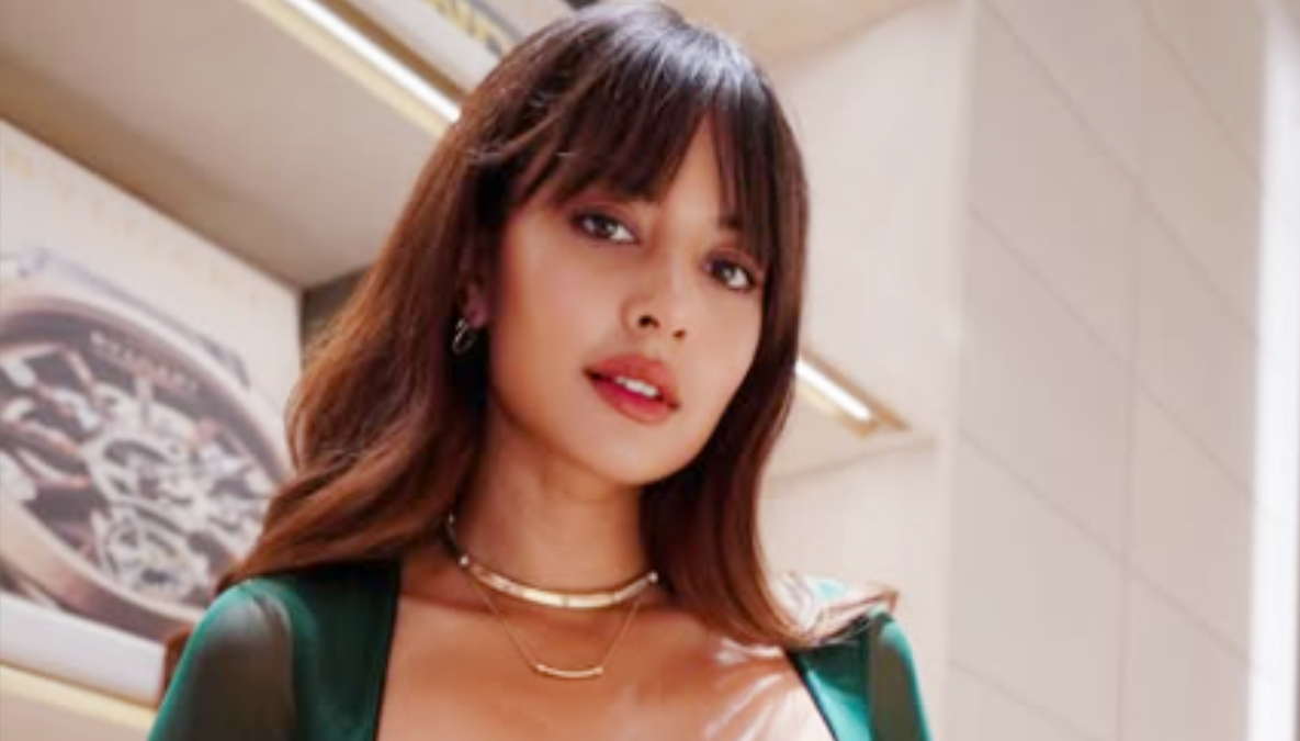 Aurelie Moeremans menulis buku berjudul Broken Strings yang kini tengah menyedot perhatian.