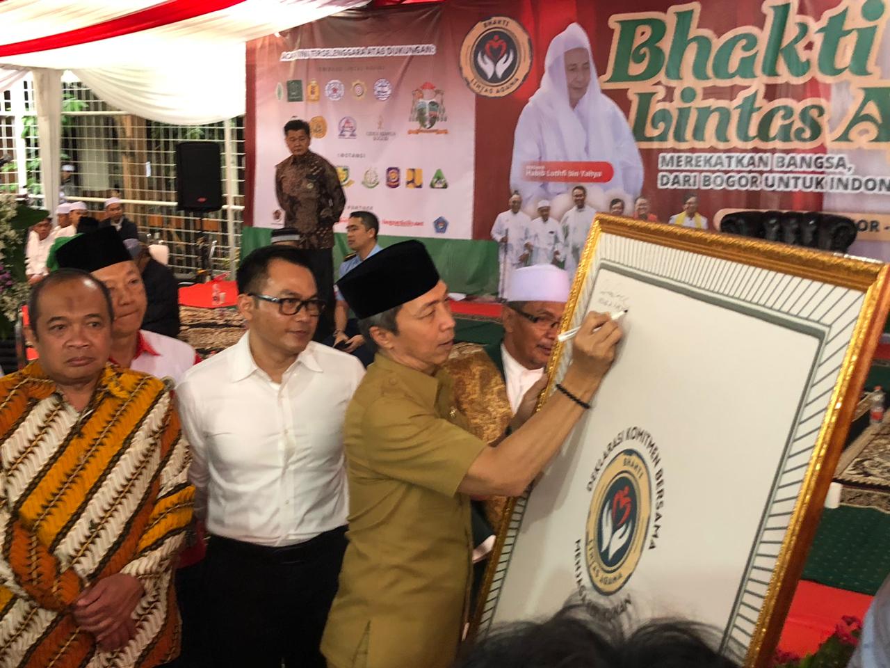 Pelaksanaan Puncak Bhakti Lintas Agama sukses digelar di MAN 1 Kota Bogor, Senin 12 Januari 2026.