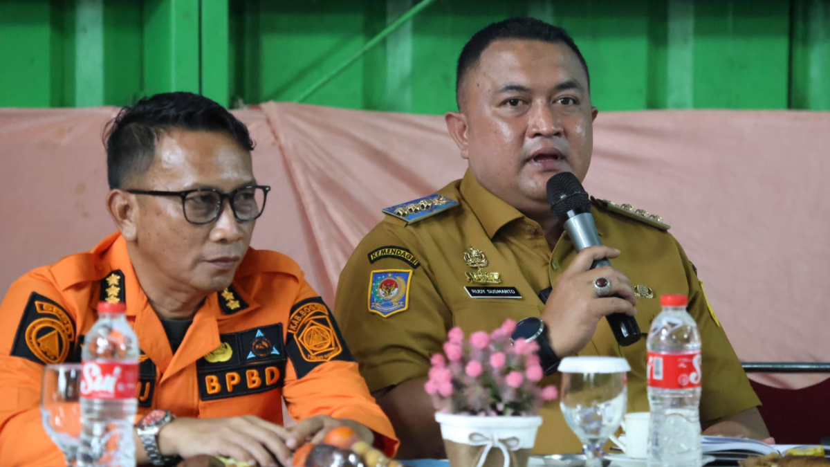 Bupati Bogor Rudy Susmanto hadir dalam Musyawarah Perencanaan Pembangunan (Musrenbang) di Kelurahan Puspanegara, Kecamatan Citeureup, Kabbupaten Bogor.
