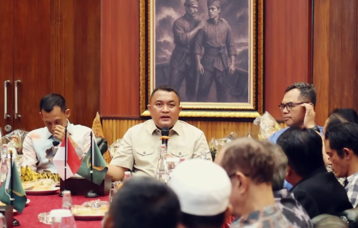 Bupati Bogor, Rudy Susmanto mengungkapkan berbagai solusi jalur tambang.