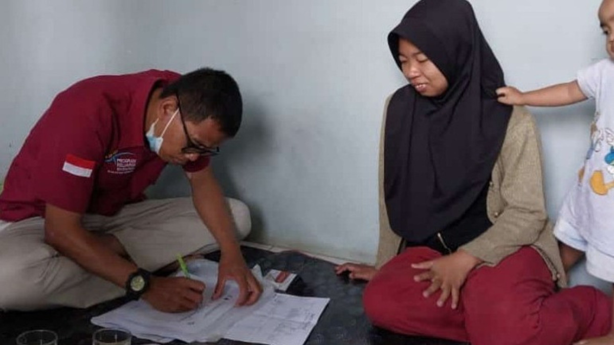 Ilustrasi. Pendataan KPM bansos pemegang KKS.