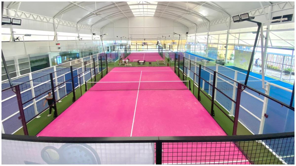 Venue Padel di MYPADL Signature Jalan Raya Tajur Nomor 22, Pakuan, Kota Bogor.