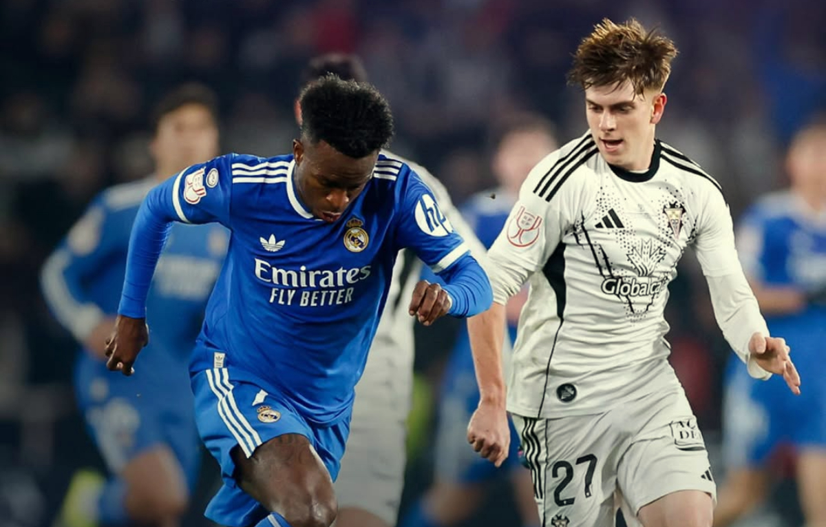 Tim Real Madrid&nbsp;dikalahkan Albacete dengan skor 2-3.