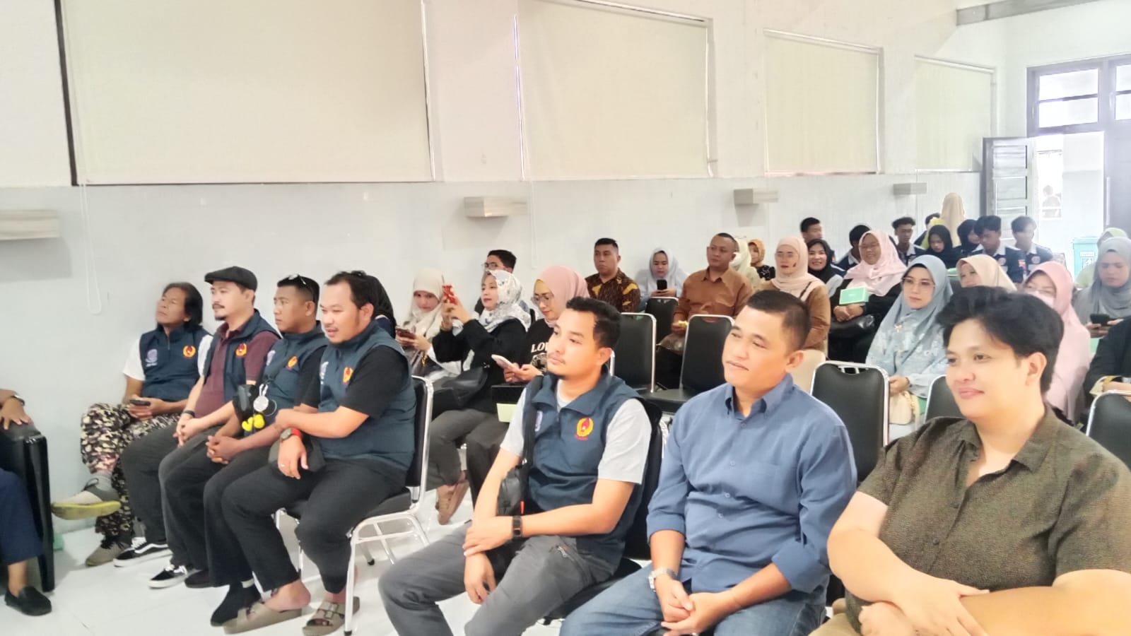 Pertemuan antara pengurus Pengkot PDBI Bogor bersama para atlet drum band serta orang tua di Balai Rakyat Komplek DPRD Kota Bogor, Jumat 16 Januari 2026.
