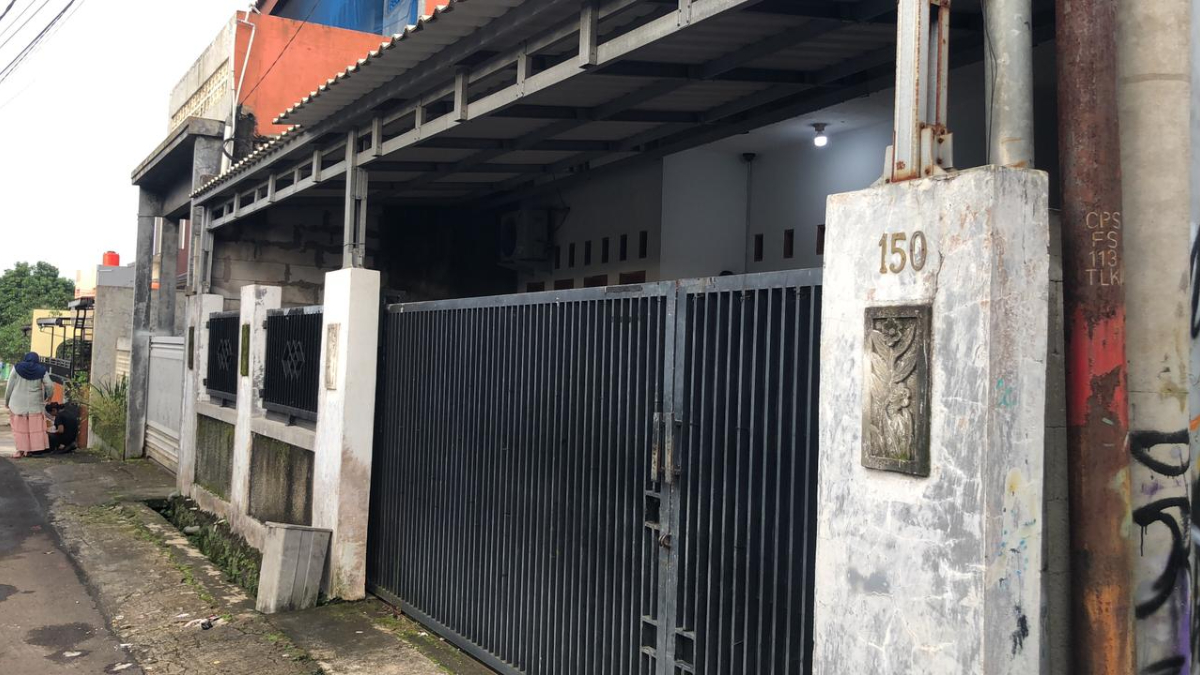 Kondisi rumah warga Kota Bogor yang menjadi korban jatuhnya pesawat ATR 42-500.