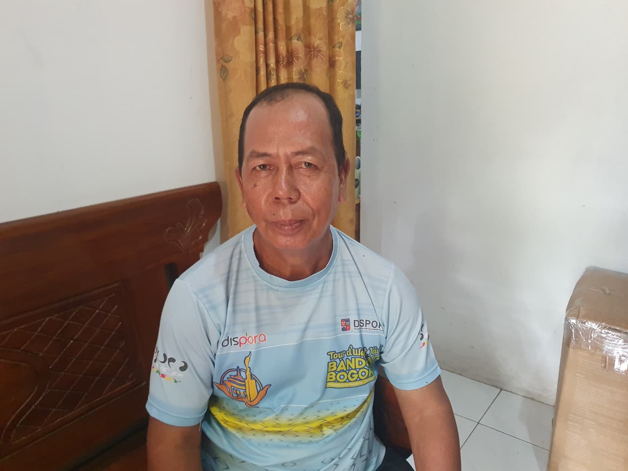 Ketua RT 03/04, Desa Cilebut Timur, Lili Jazuli.