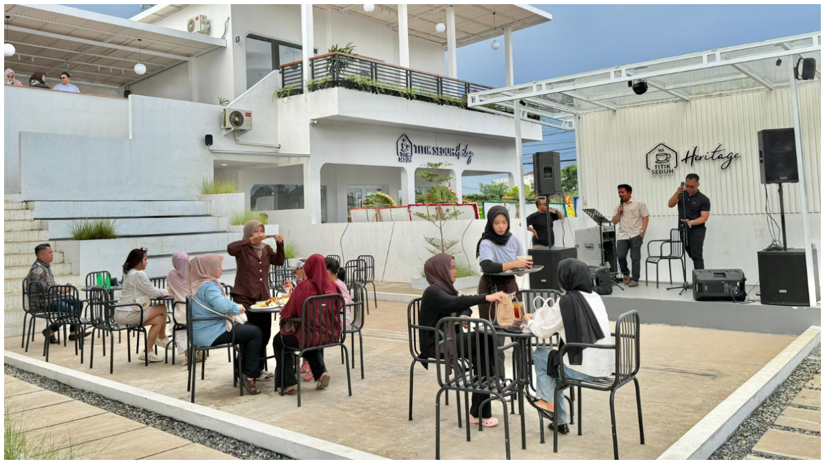 Suasana&nbsp;Titik Seduh Heritage di Jl. Raya Karehkel, Leuwiliang, Kecamatan Leuwiliang, Kabupaten Bogor.