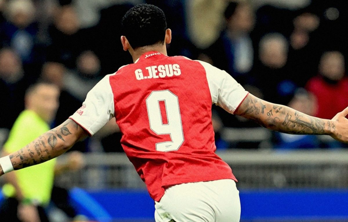 Gabriel Jesus melakukan selebrasi&nbsp;usai memberikan gol bagi Arsenal.