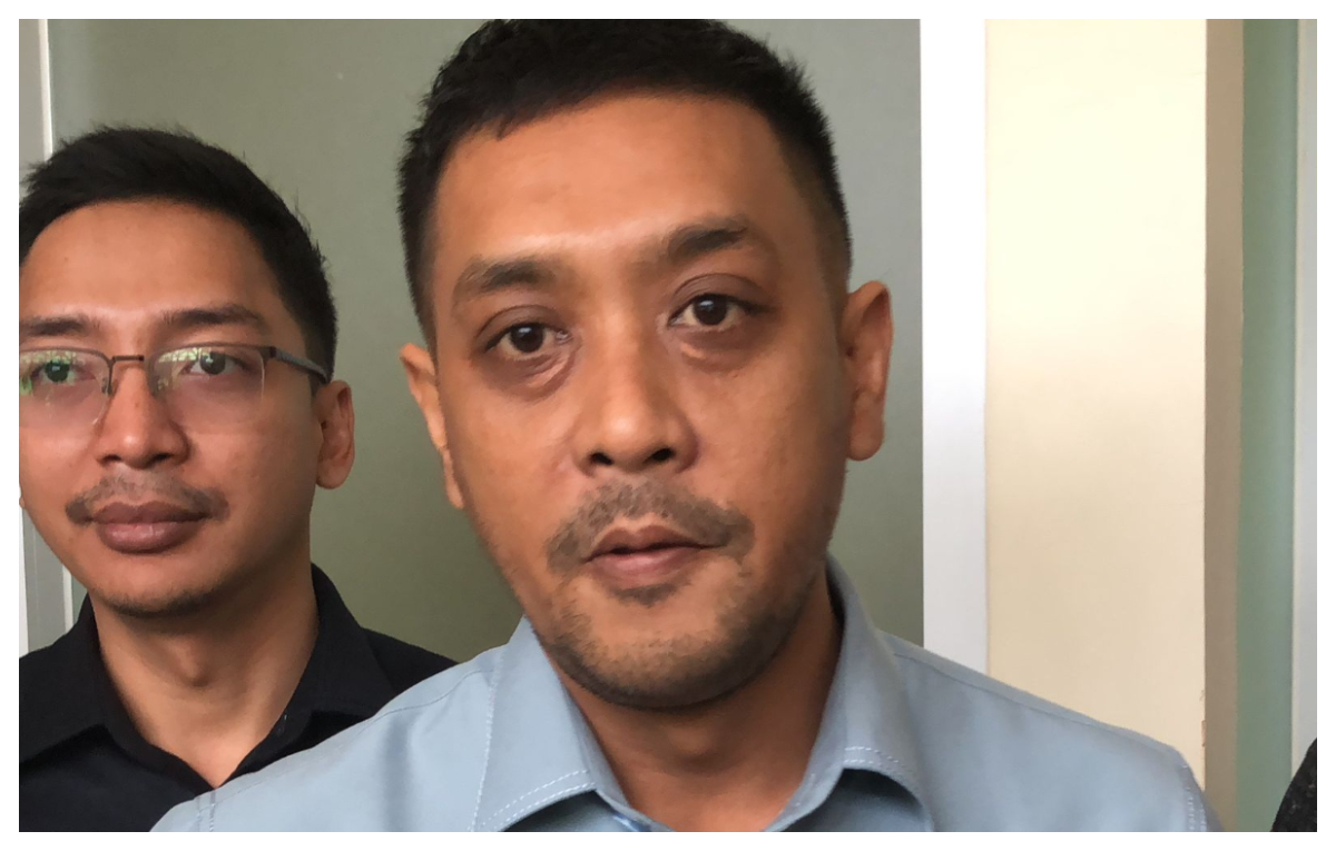 Ketua Komisi II DPRD Kota Bogor, Rifki Alaydrus saat dimintai keterangan.