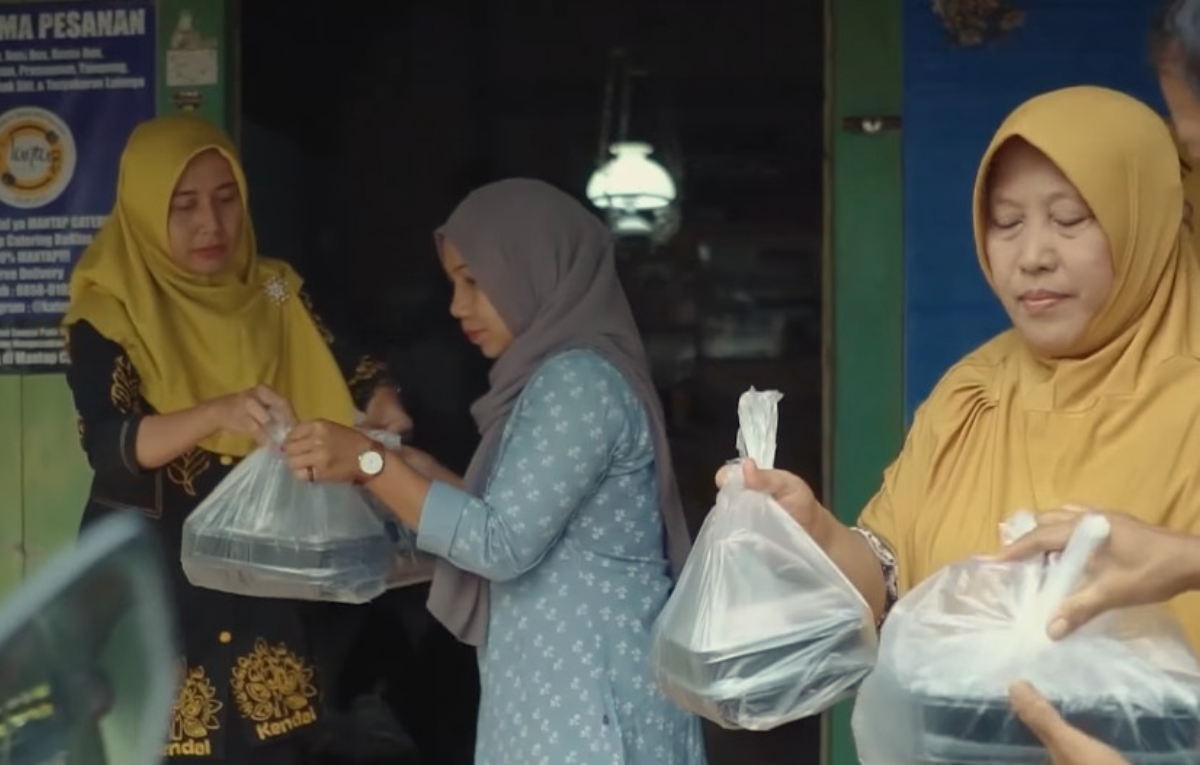 Pemerintah terus memberikan bantuan tambahan untuk para KPM Bansos.