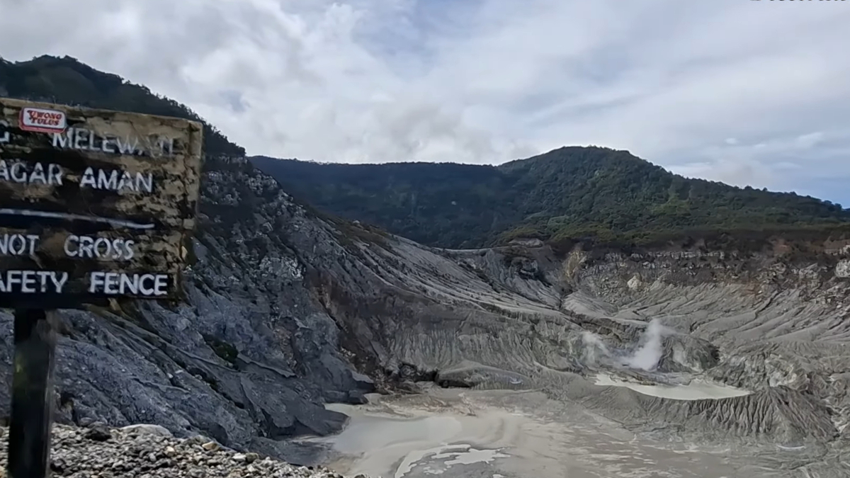 Wisata Alam Gunung Tangkuban Perahu